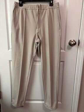 THEORY Curtis draw string pintucked precision ponte men’s pants. 31.